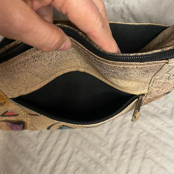 SALE!! Vintage The Animal purse wearable art leather hand painted made in India - Picture 7 of 9